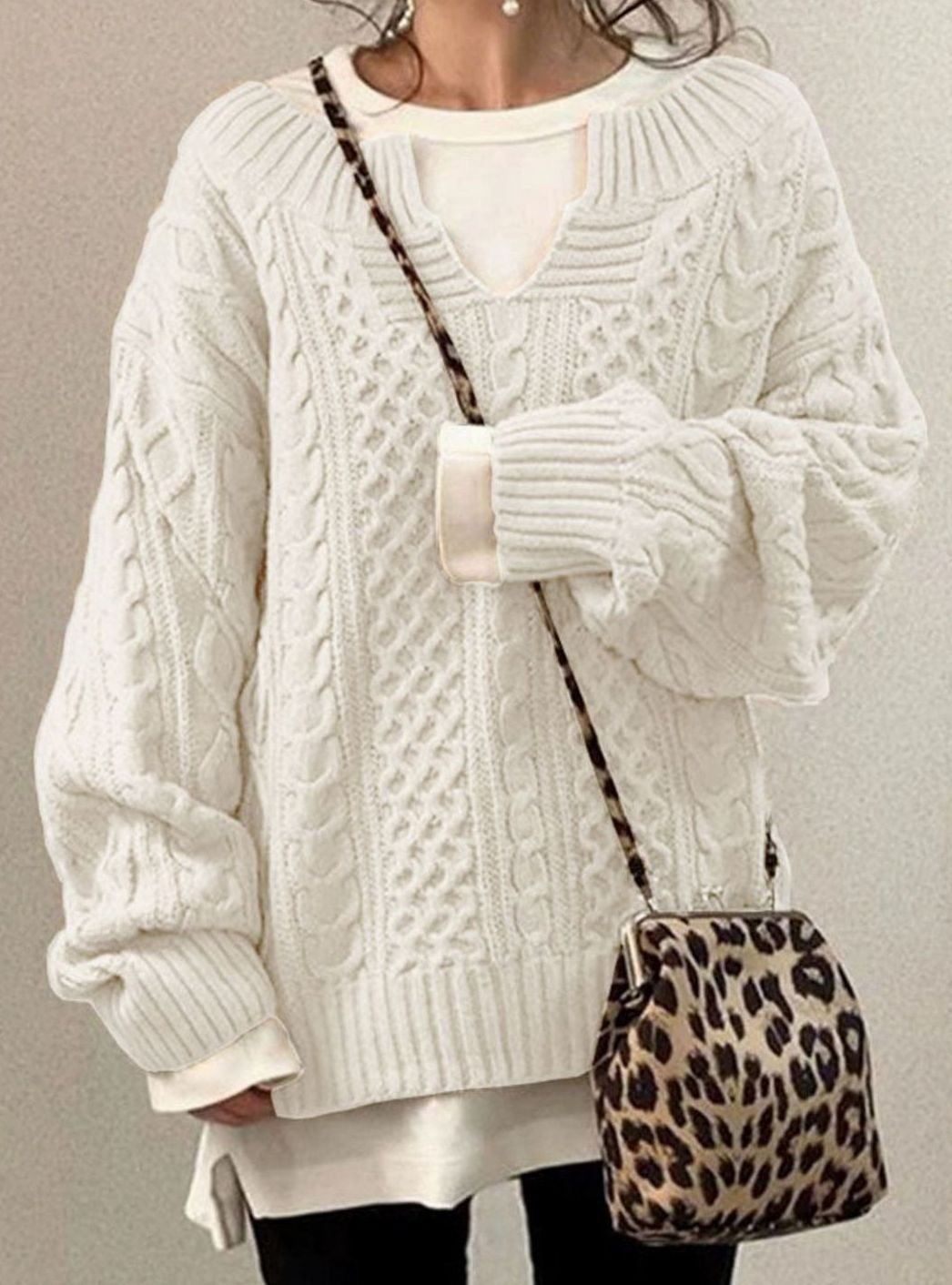 Women's Cable Knit Oversized Sweater