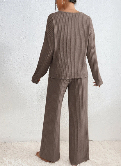 Women's Ribbed V-Neck Knit Set