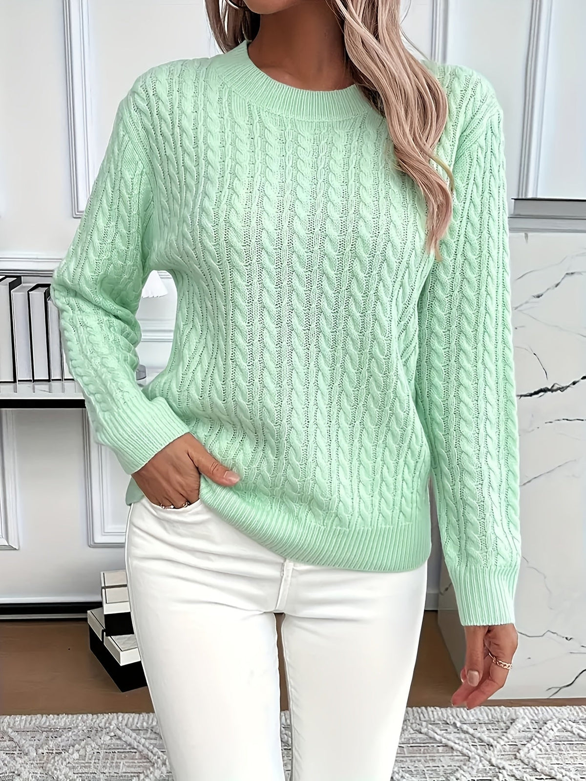 Women's Chunky Cable Knit Sweater