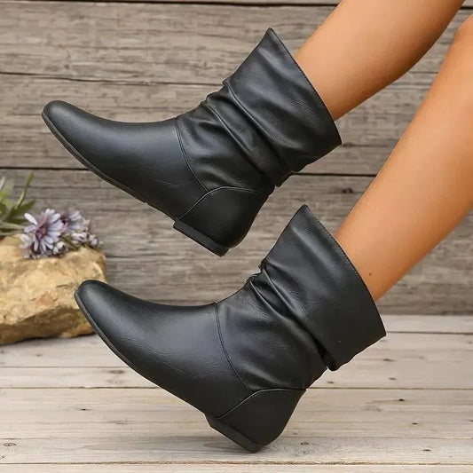 Women's Flat Leather Ankle Boots