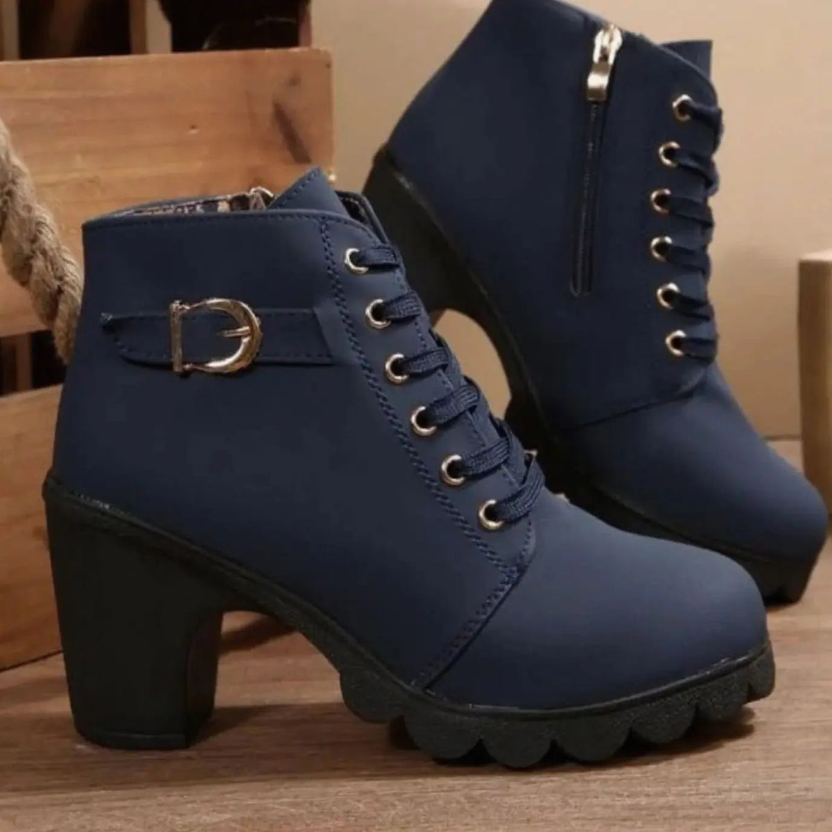 Women's Platform Lace Up Boots