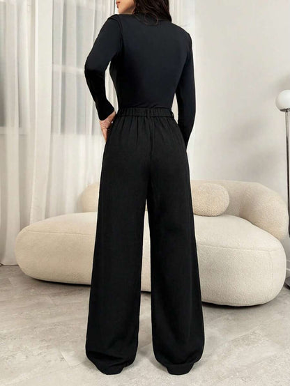 Women's Pleated Wide Leg Trousers