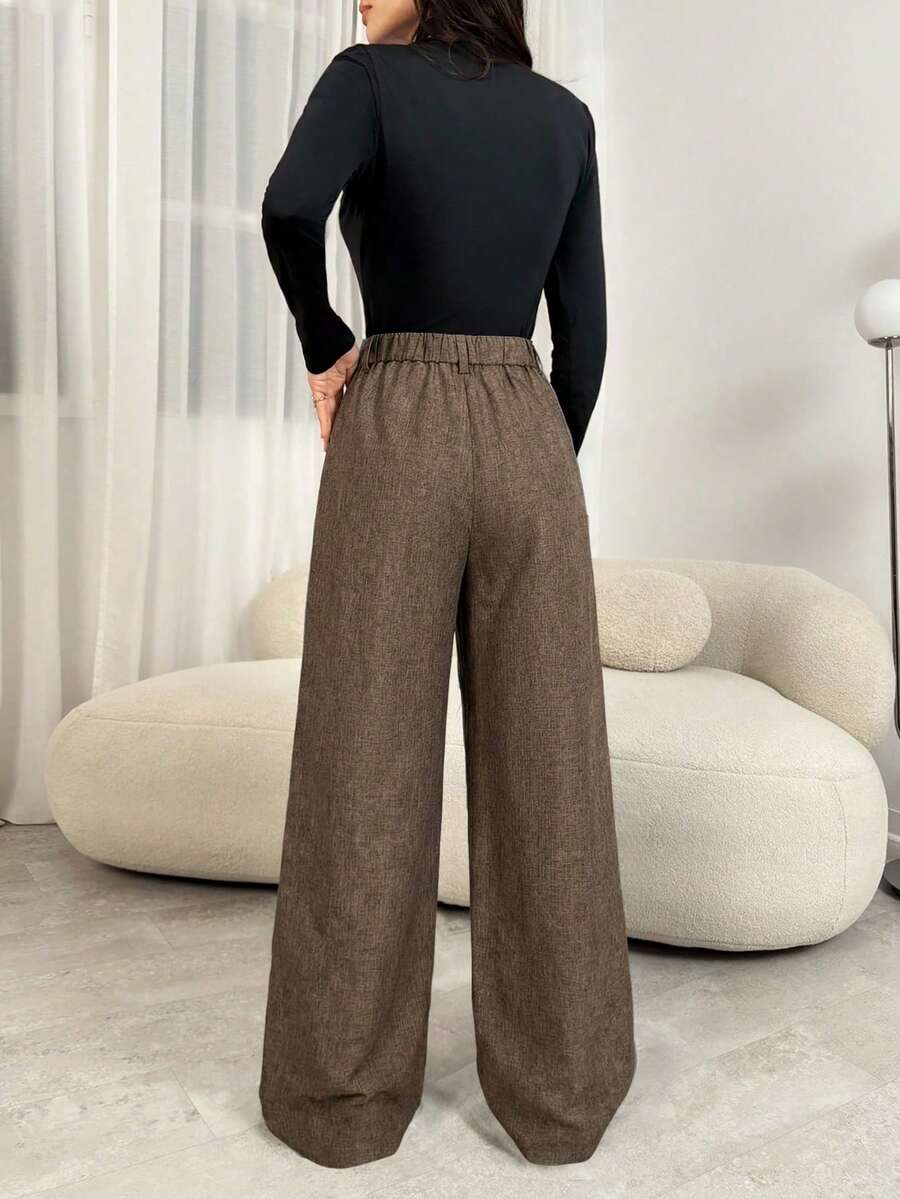 Women's Pleated Wide Leg Trousers