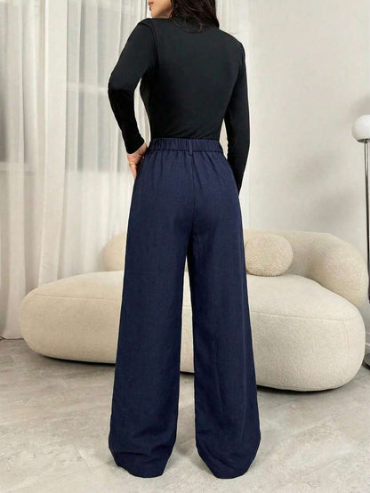 Women's Pleated Wide Leg Trousers