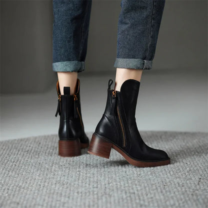 Women's Elegant Leather Boots