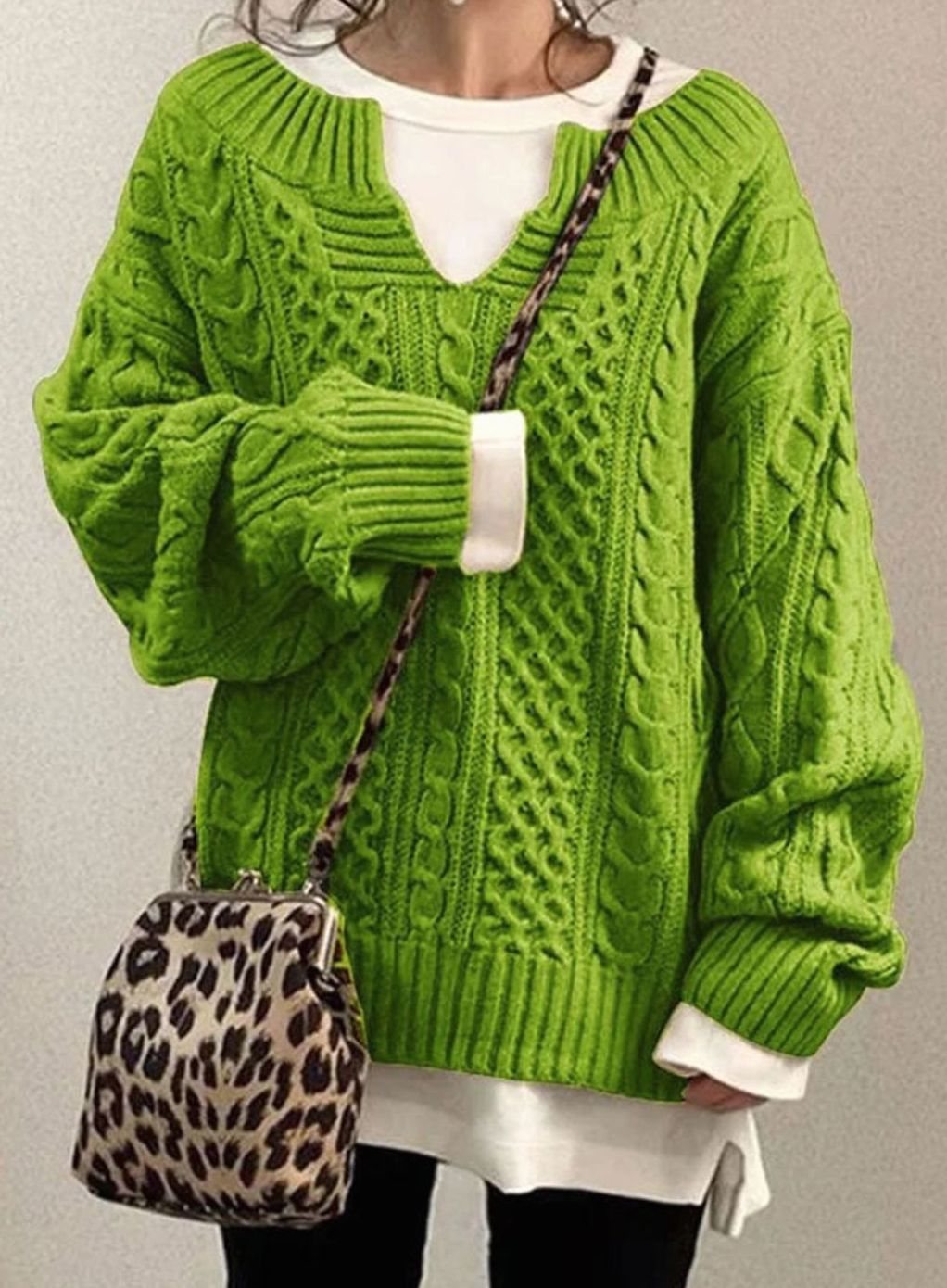 Women's Cable Knit Oversized Sweater