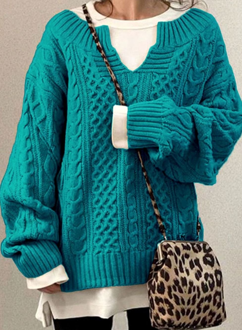 Women's Cable Knit Oversized Sweater